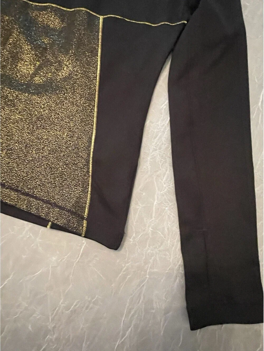 Nike Girls Dri Fit Black/Shimmer Gold Long Sleeve Shirt-S